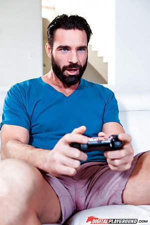 Digital Playground: Big-dicked gamer dude gets the best present for the Valentine's Day